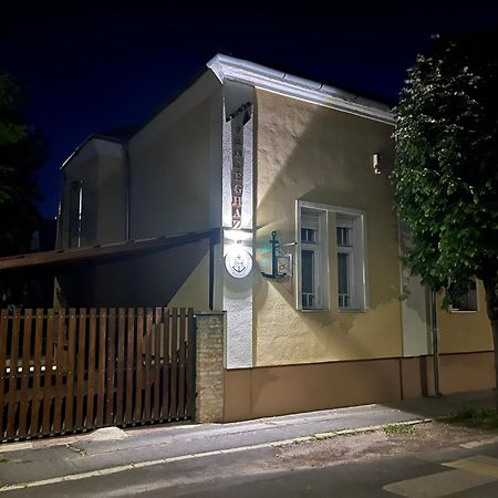 Abigel Vendeghaz Keszthely Villa Екстериор снимка
